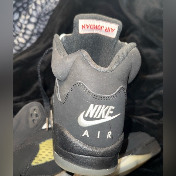 Jordan 5 retro og bg 'metallic' 2016 Boy Size 6y (Must See) - Picture 13 of 14